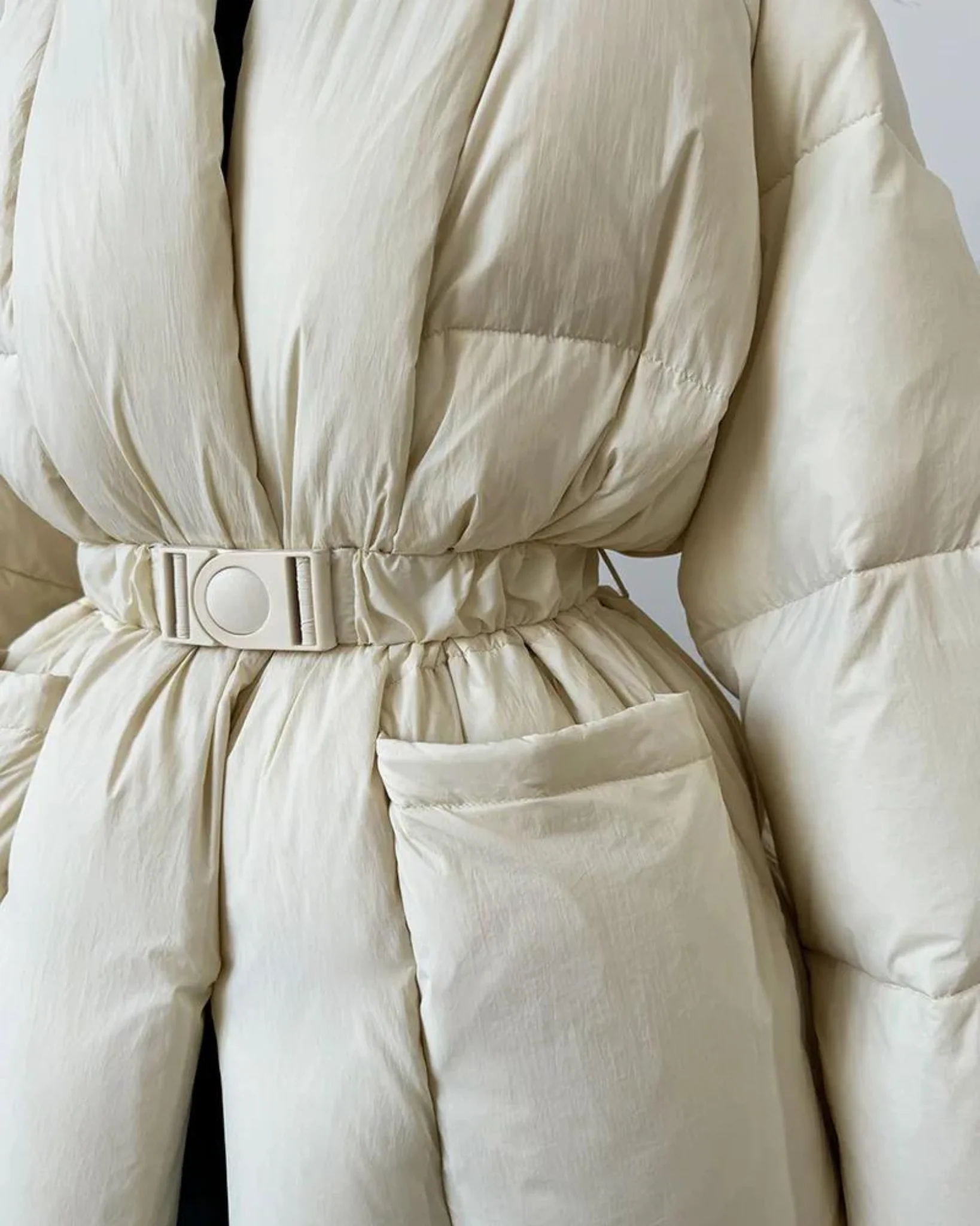 007 Puffer Coat With Belt - Image 7