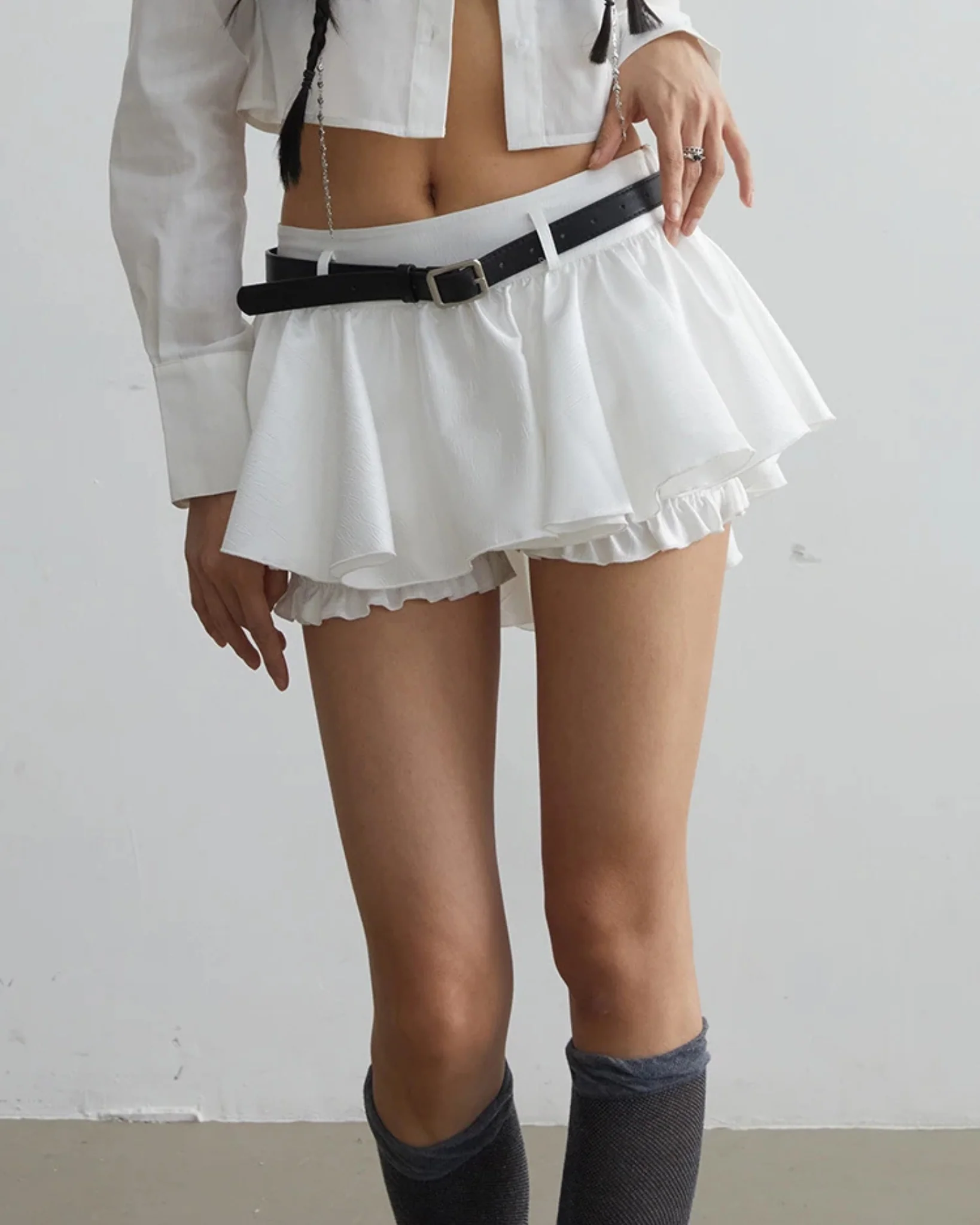 AMUSE Ruffled Skirt-Pant - Image 3