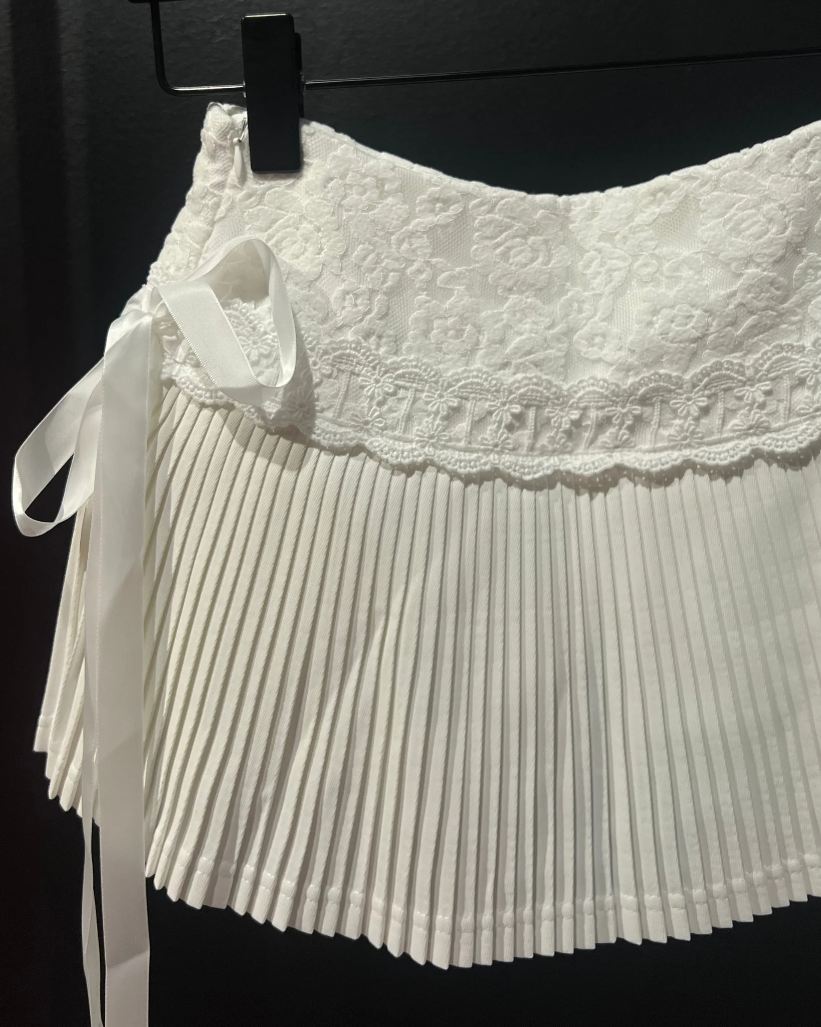 MAIA White Skirt - Image 3