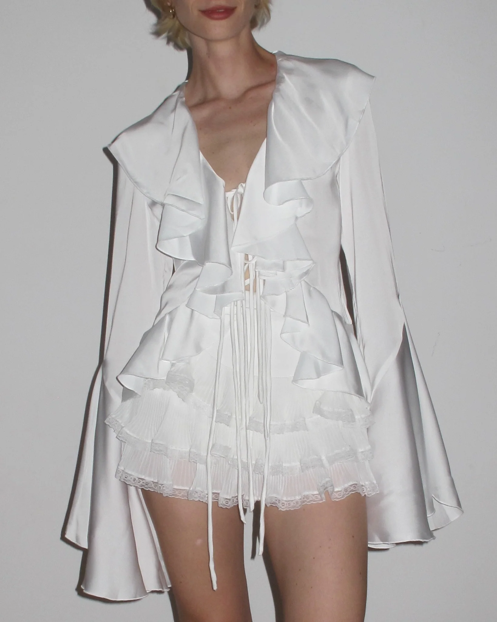 POME White Ruffled Set - Image 3