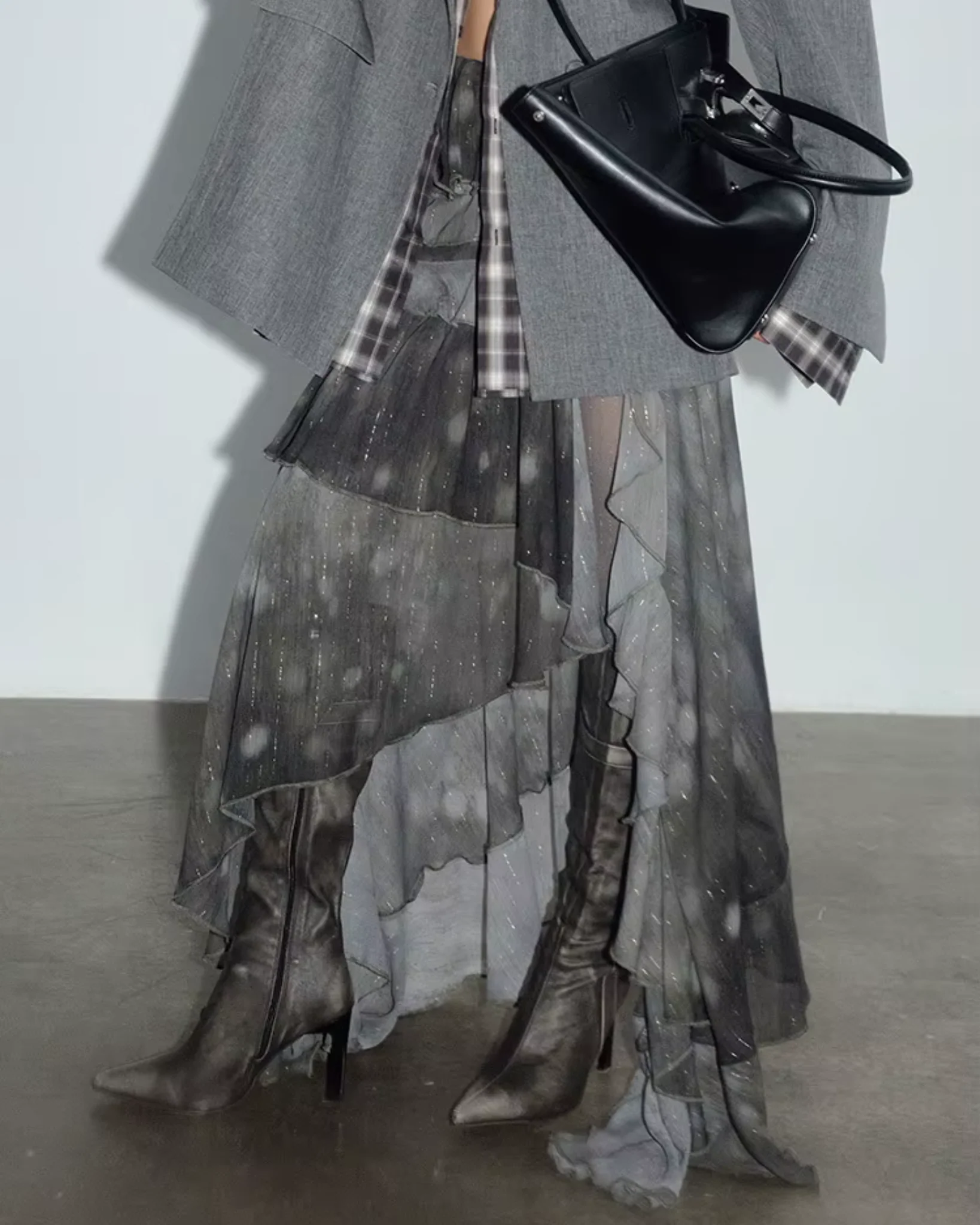 STORM Asymmetrical Sheer Lace Skirt - Image 4